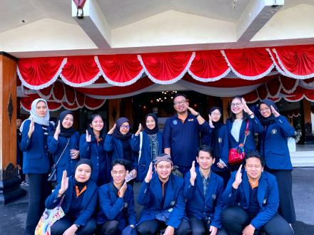Kerja Nyata Mahasiswa Universitas Brawijawa di Desa Pakis